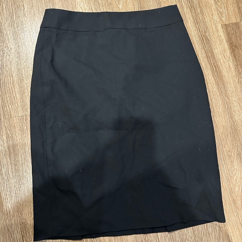 Banana Republic Classic Black Pencil Skirt